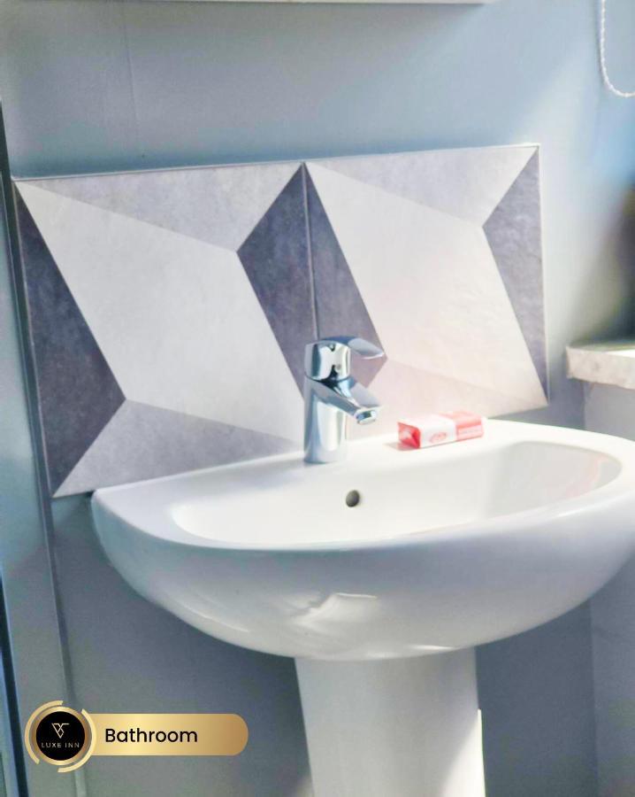 Nr Birmingham City Centre, 5 Bed, Luxe Inn Exteriör bild